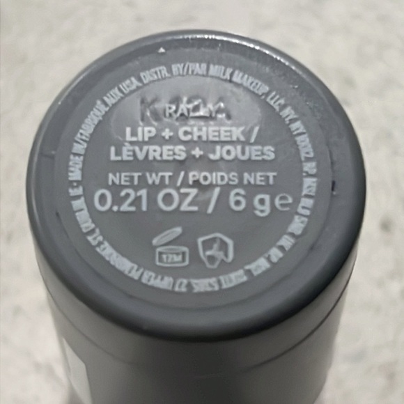 Milk makeup blush RALLY - Picture 2 of 2